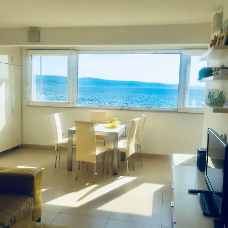Zara Apartment *