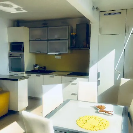 Zara Apartment Omis